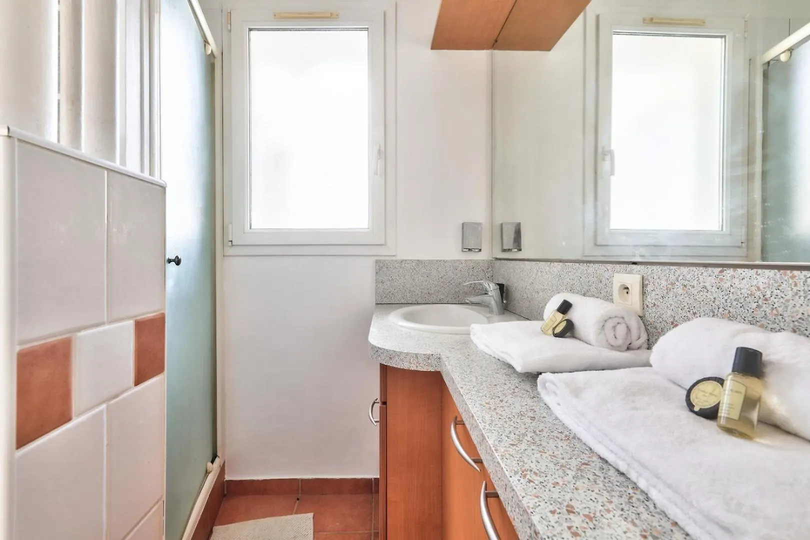 Guestready - Appt Charmant Avec Balcon 巴黎