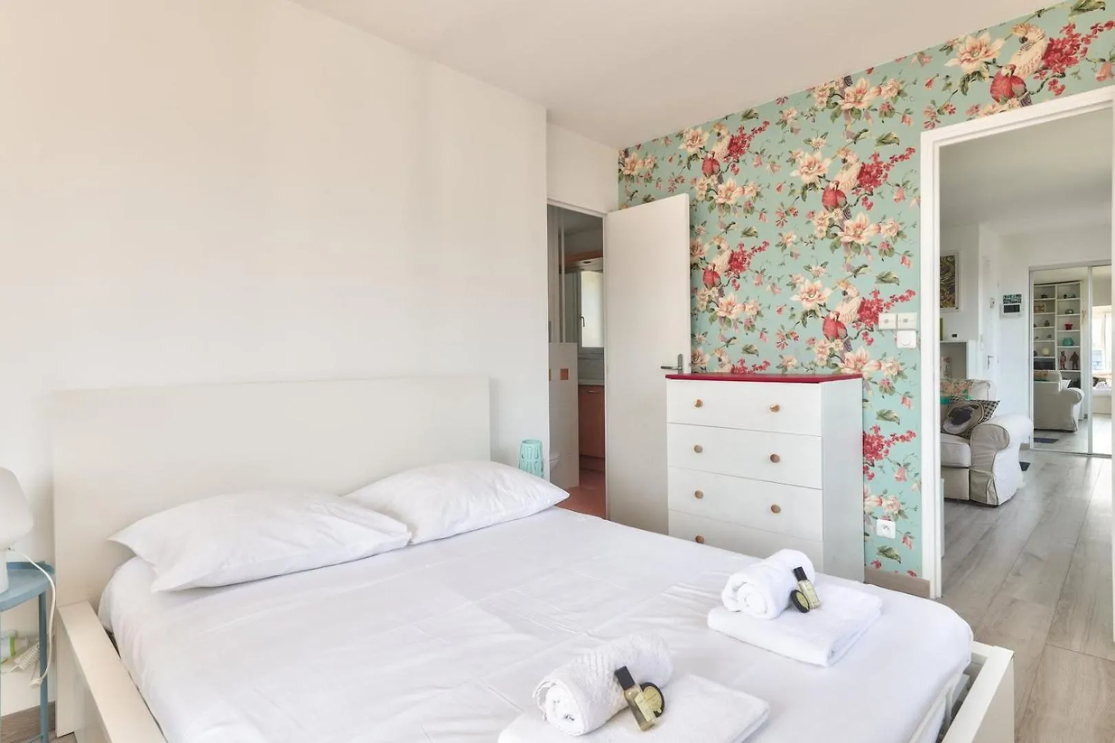 Guestready - Appt Charmant Avec Balcon Apartment